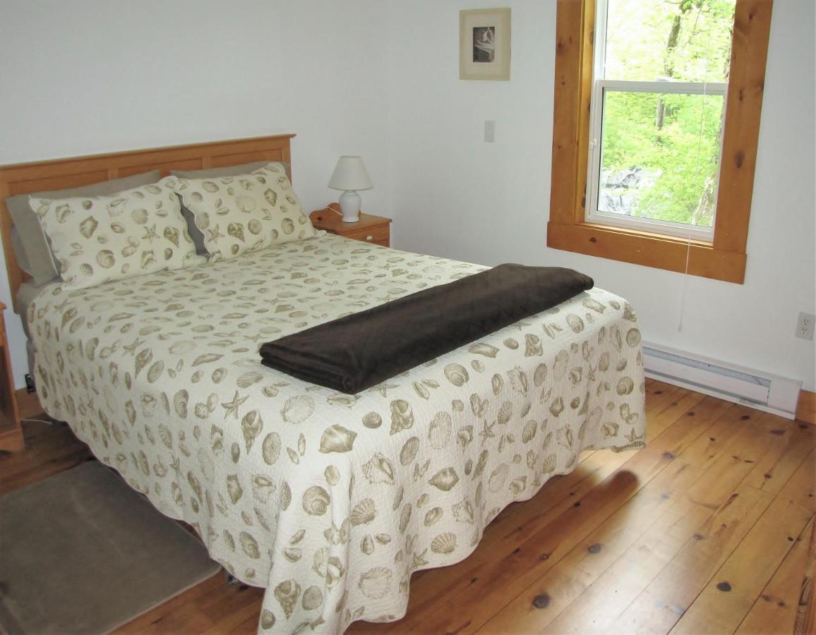 Larinda'S Landing Oceanfront Cottages Halifax Exterior foto