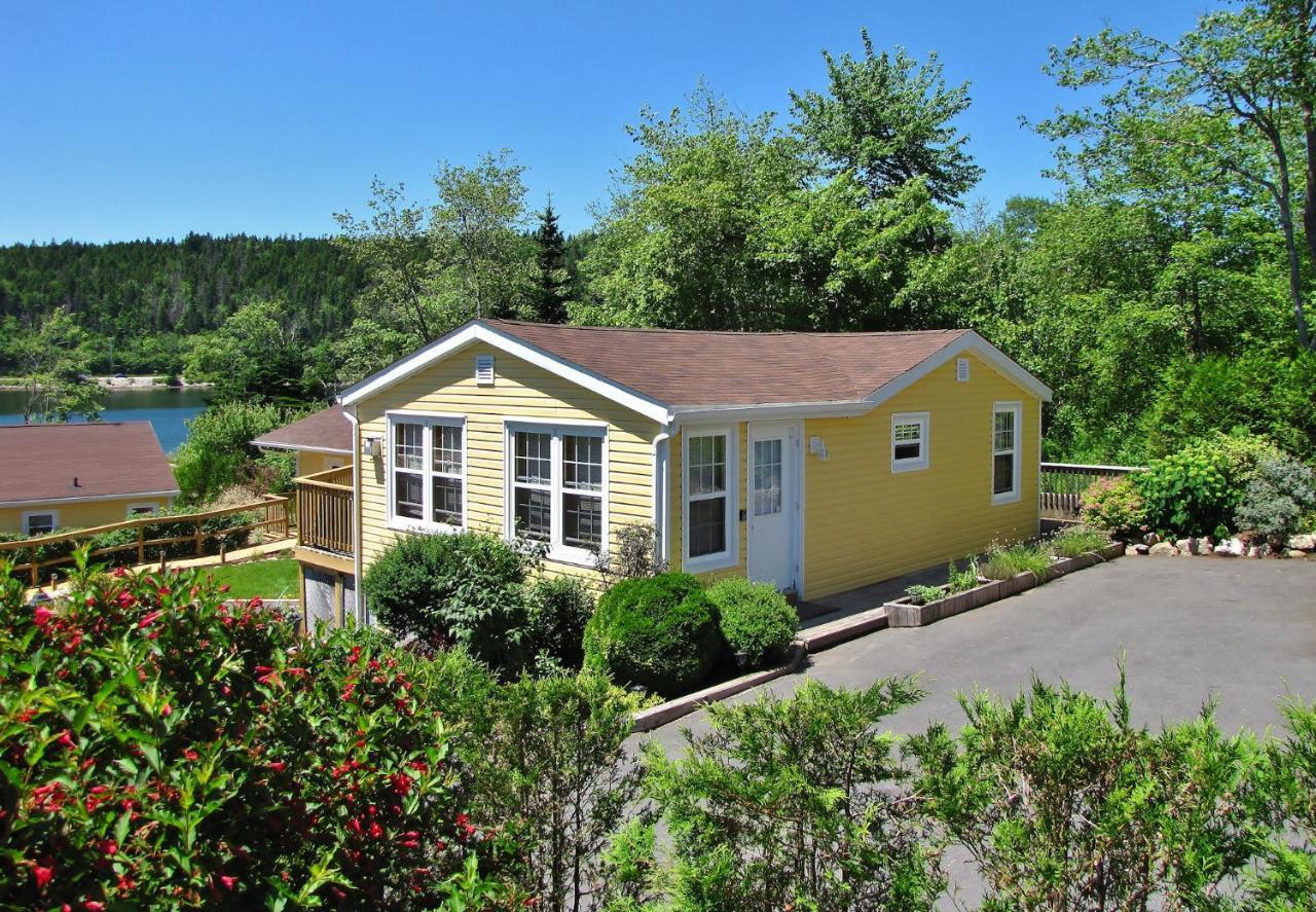 Larinda'S Landing Oceanfront Cottages Halifax Exterior foto