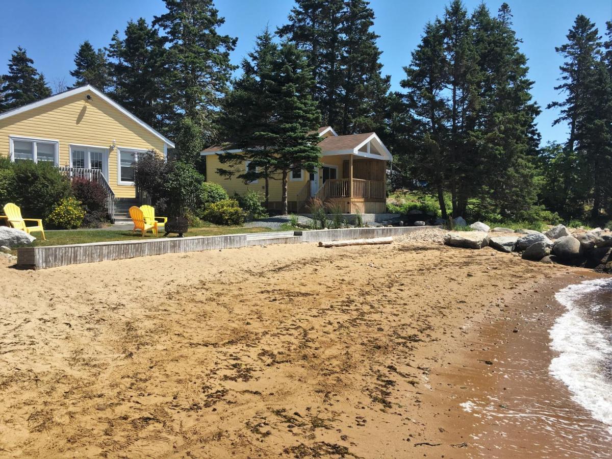 Larinda'S Landing Oceanfront Cottages Halifax Exterior foto