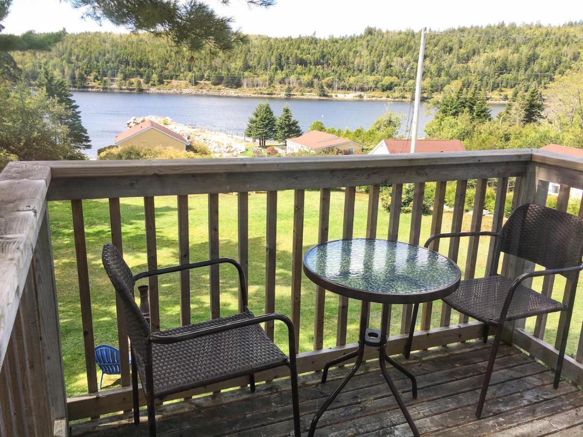 Larinda'S Landing Oceanfront Cottages Halifax Exterior foto